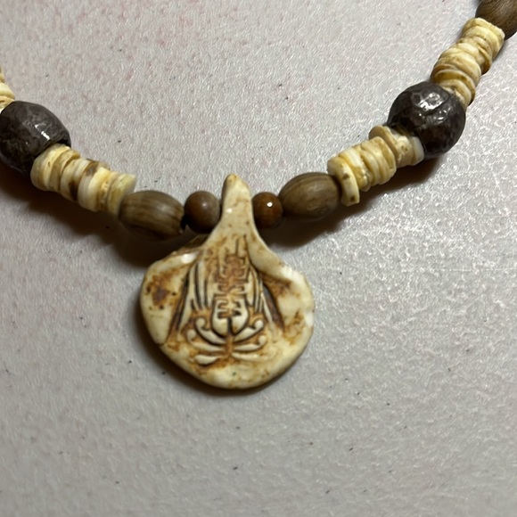 Handcrafted wood and stone bead necklace with carved pendant - Picture 2 of 5